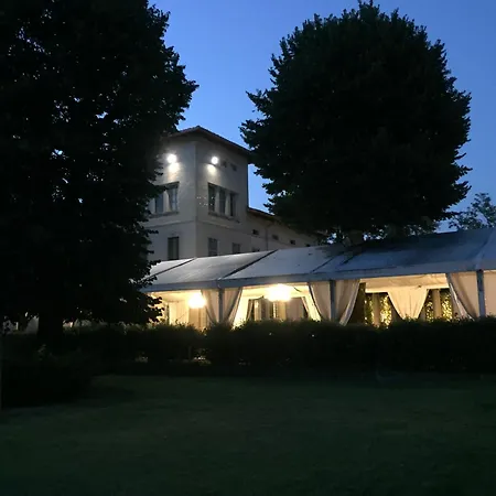 Hotel Julia